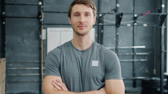 Александр Иванов